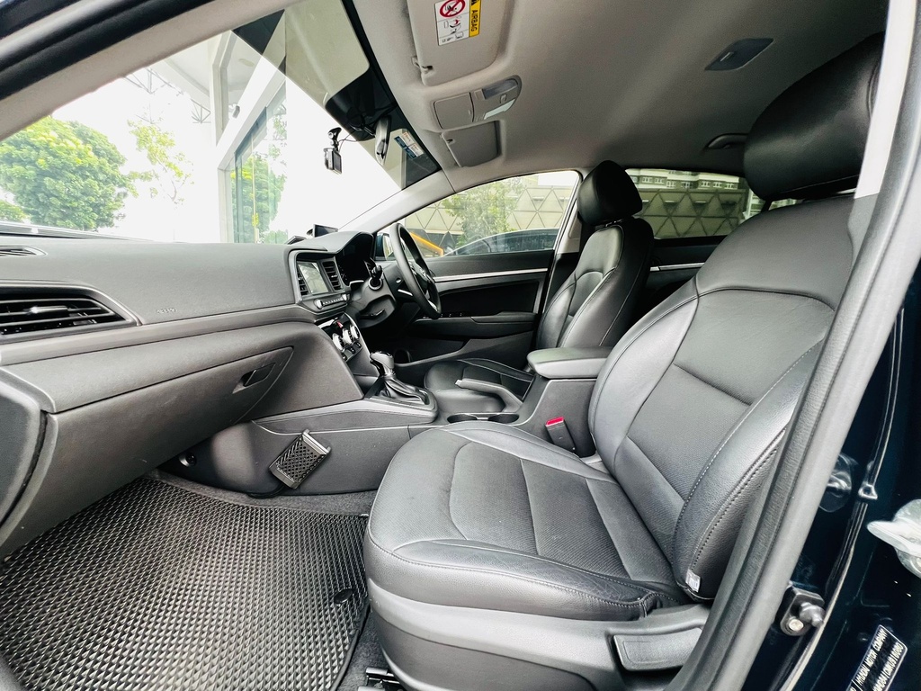 SMQ4118A -FRONT SEAT