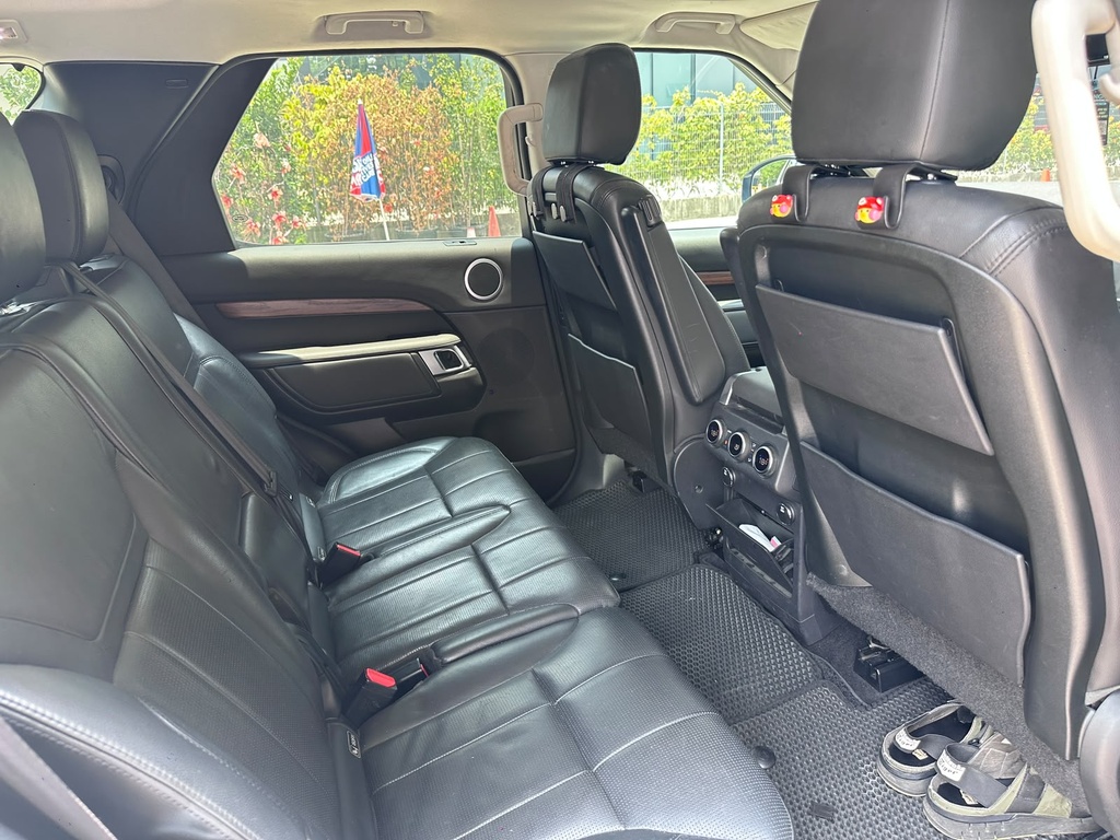 1011A-rear seat