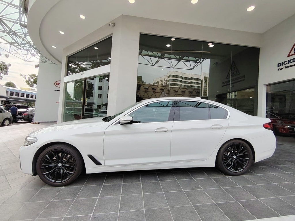 520i-1