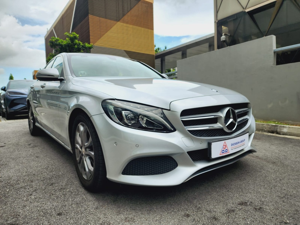 MERCEDES BENZ C180 AVANTGARDE (R17 LED)